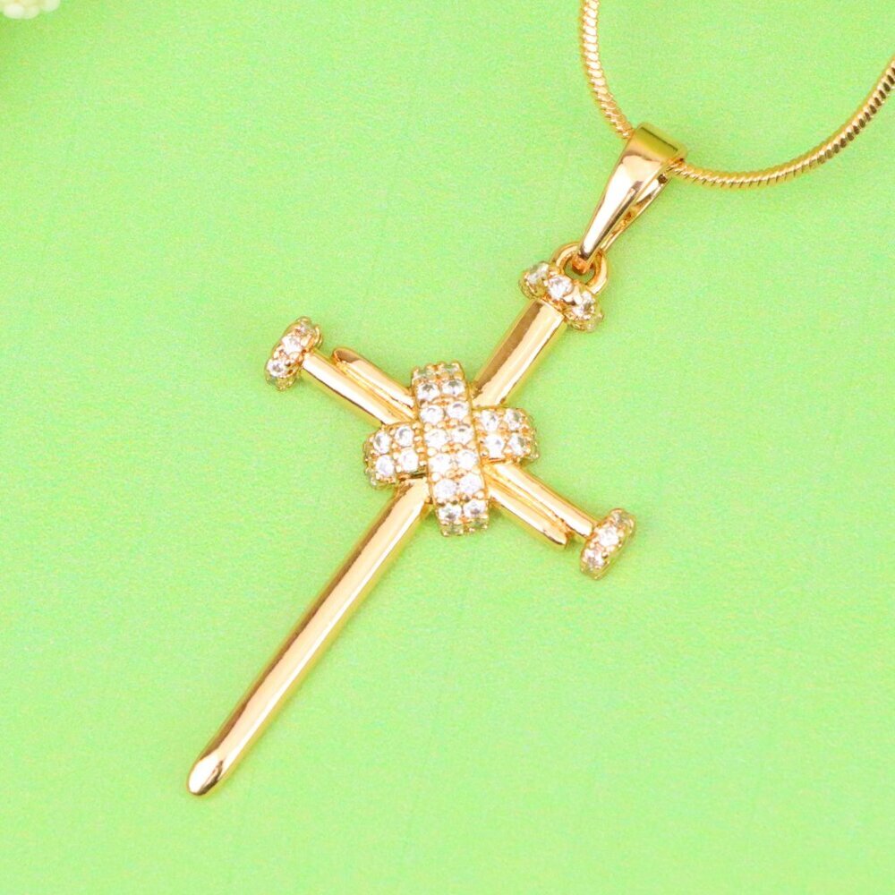 "Rose Gold Cross Pendant with CZ Accents Elegant Design, XPPT1439